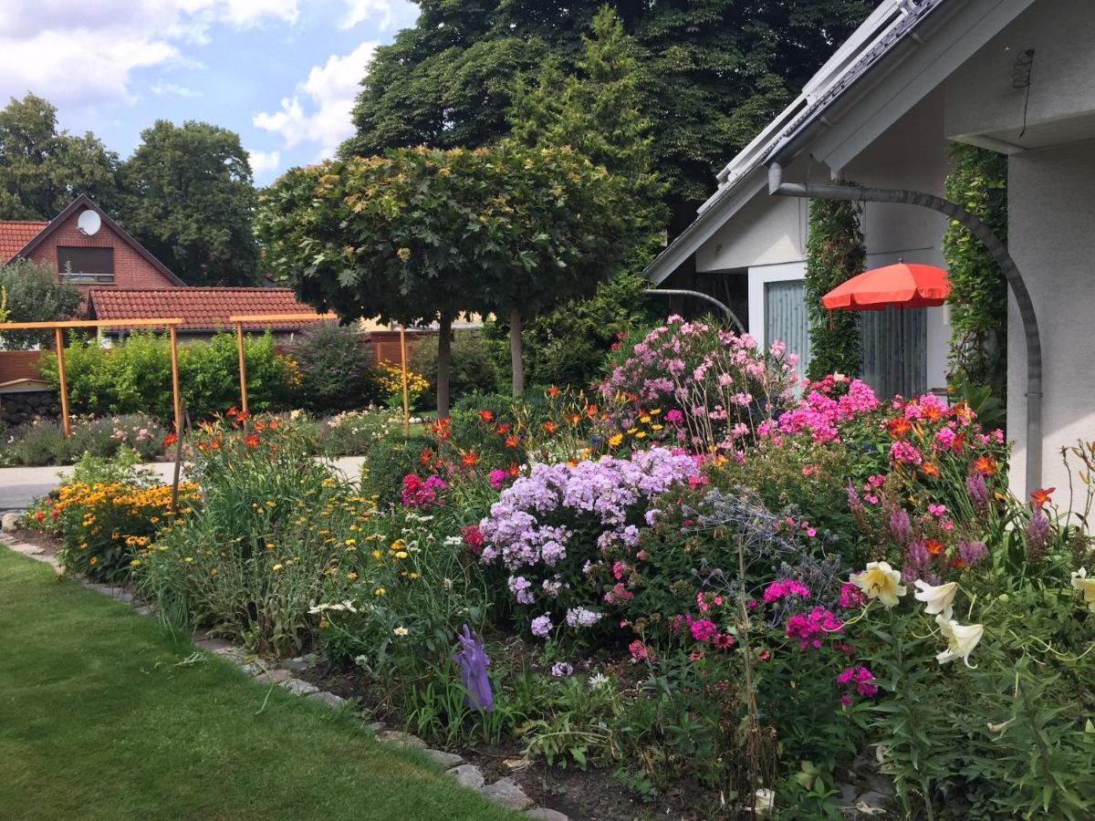 Villa Auszeit - Achtung Buchung nur für vollstaendig Geimpfte - Hohen Neuendorf Exterior foto